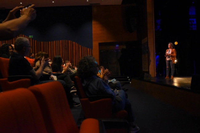 Lúa en el escenario del teatro